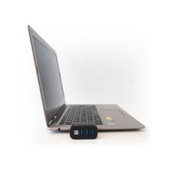 Hub USB 3.0 3-portowy z obrotowym wtykiem USB-A