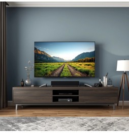 Telewizor zainstalowany na ścianie - uchwyt Techly