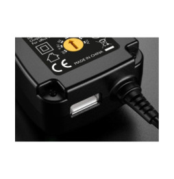 Zasilacz 230V uniwersalny 27W/2.25A 3-12V 6 wtyków DC i USB