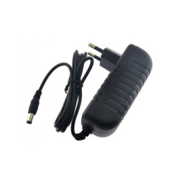 Uniwersalny zasilacz 230V, 18W/1,5A,12V, wtyk DC,5,5x2,1mm